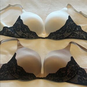 Victoria's Secret Black and Cream Lace push-up Bras